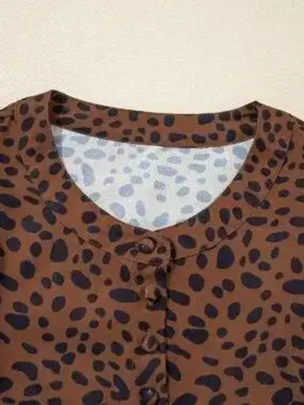 Leopard Print Ruffled Puff Sleeve Blouse - Picture 4 of 8